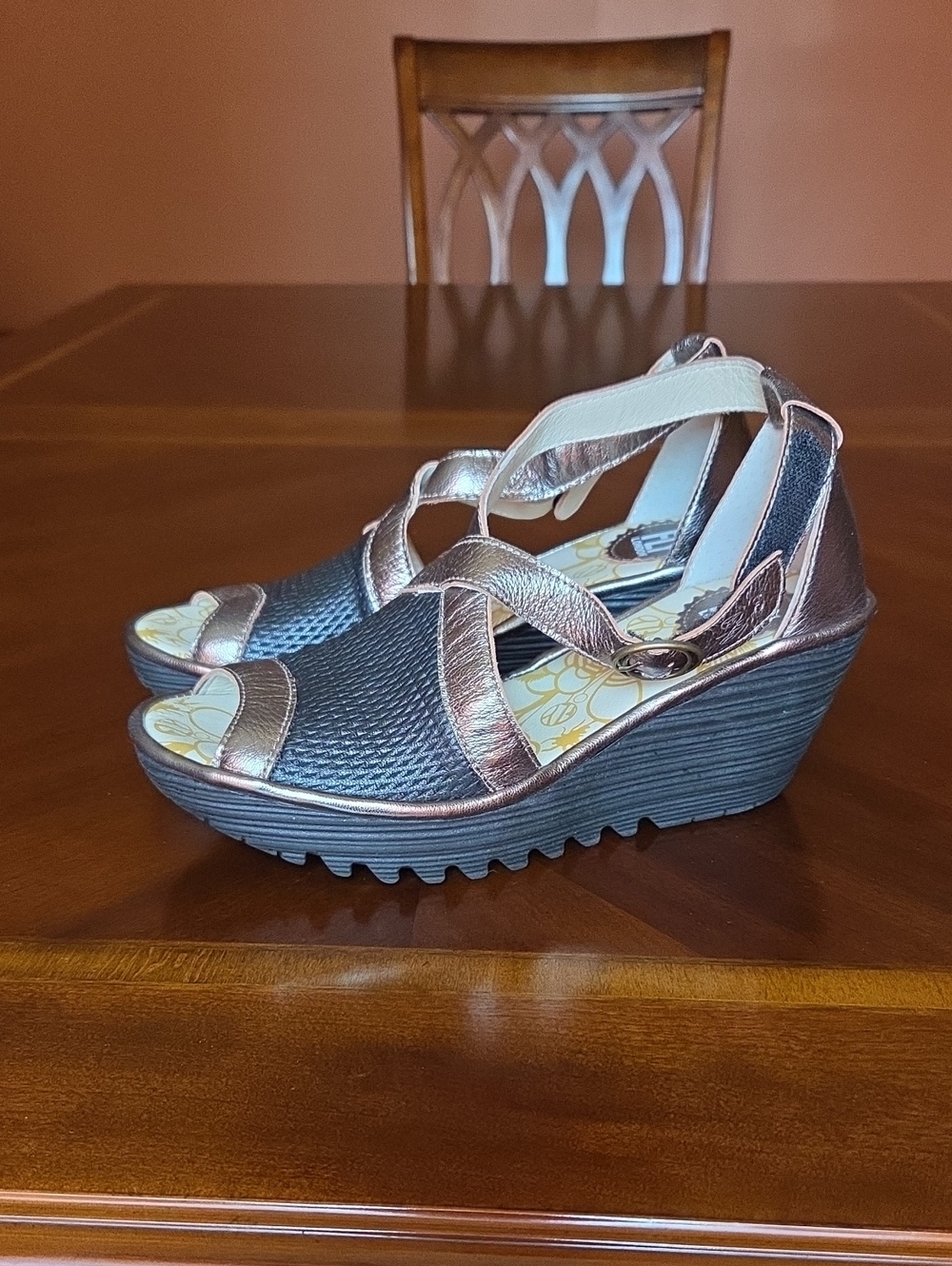 Fly London Rose Gold and Charcoal Wedge Sandals ♥️